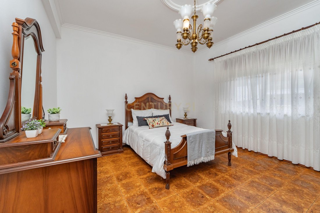 Villa in Santa Iria de Azoia, Sao Joao da Talha e Bobadela, Lisbon, Portugal 3 - 18010017
