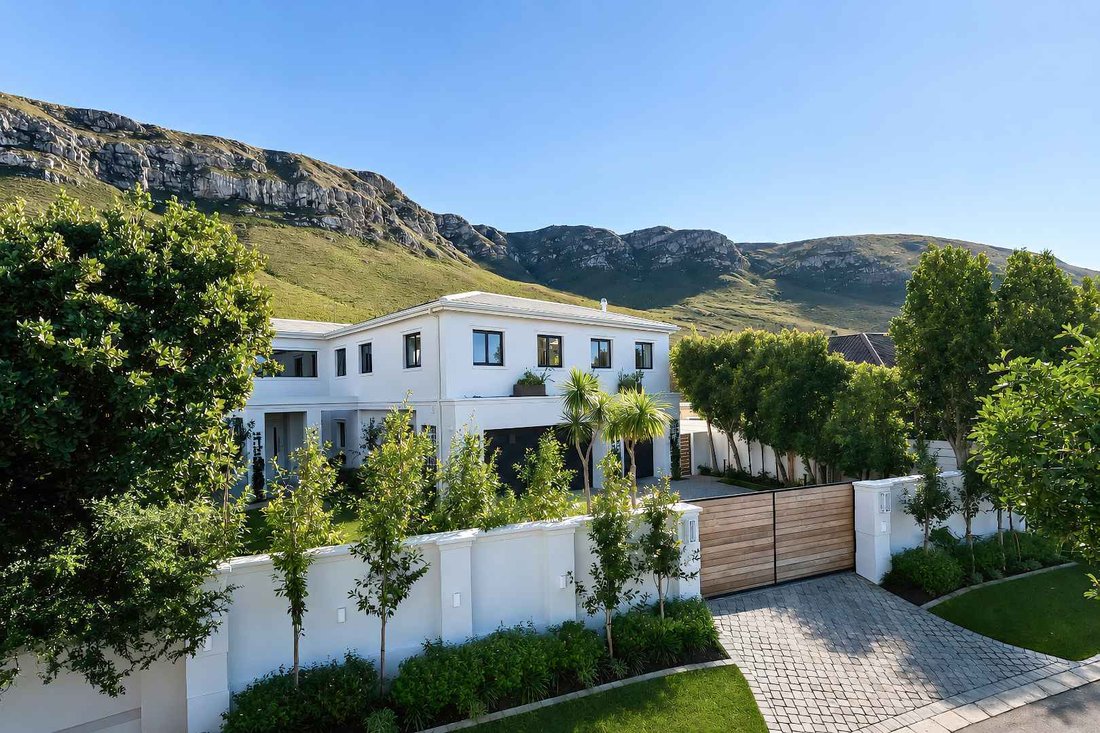 House in Hermanus, Western Cape, South Africa 2 - 18526579