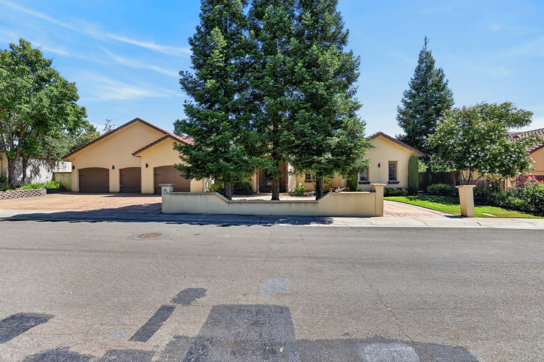 House in Carmichael, California, United States 1 - 18527455