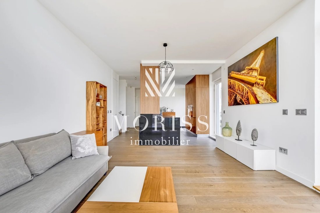 Apartment in Batignolles-Cardinet, Paris 17e Arrondissement, Paris 2 - 18526554
