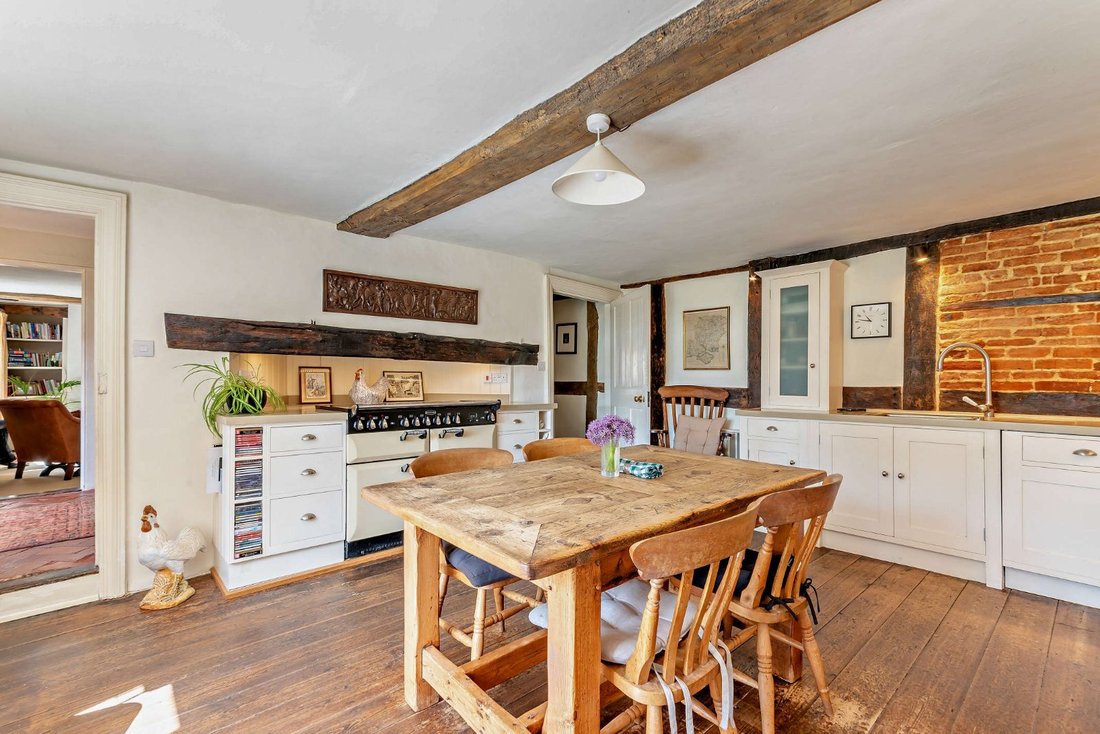 House in King's Somborne, England 3 - 18526525