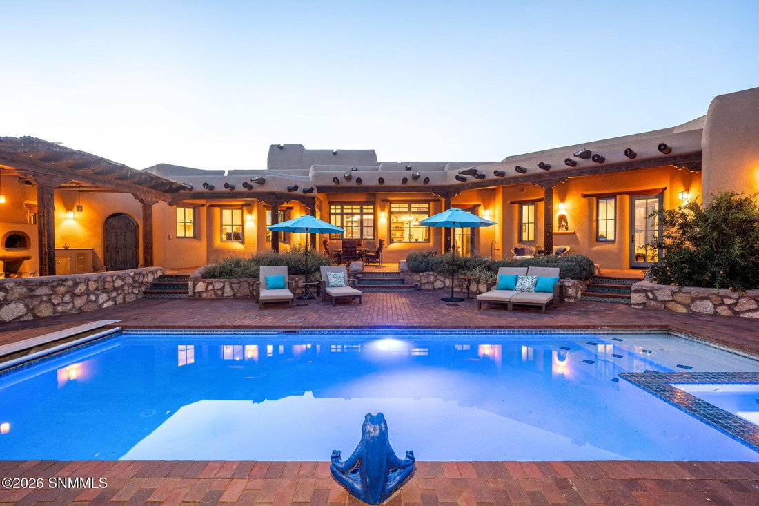 House in Las Cruces, New Mexico, United States 1 - 18527890