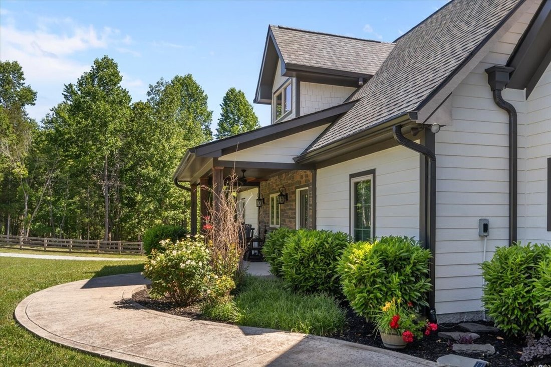 House in Bon Aqua, Tennessee, United States 5 - 18527863