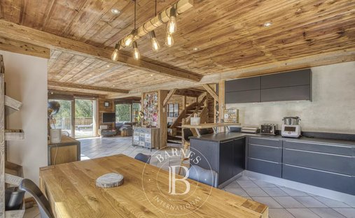 Chalet in Saint-Jean-de-Sixt, Auvergne-Rhône-Alpes, France 1