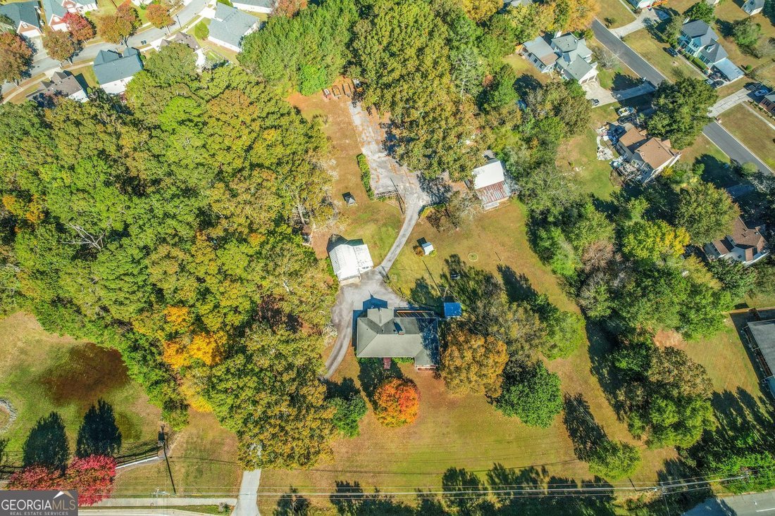Snellville, Georgia, United States 2 - 18526922