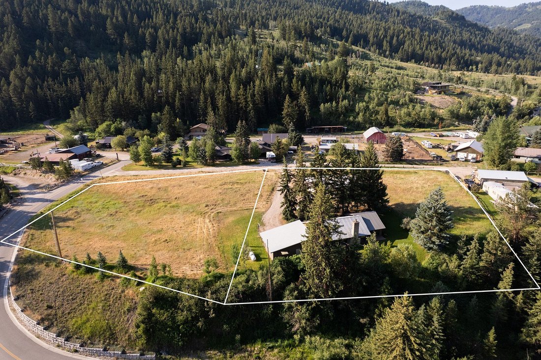 House in Jackson, Wyoming, United States 2 - 18527363