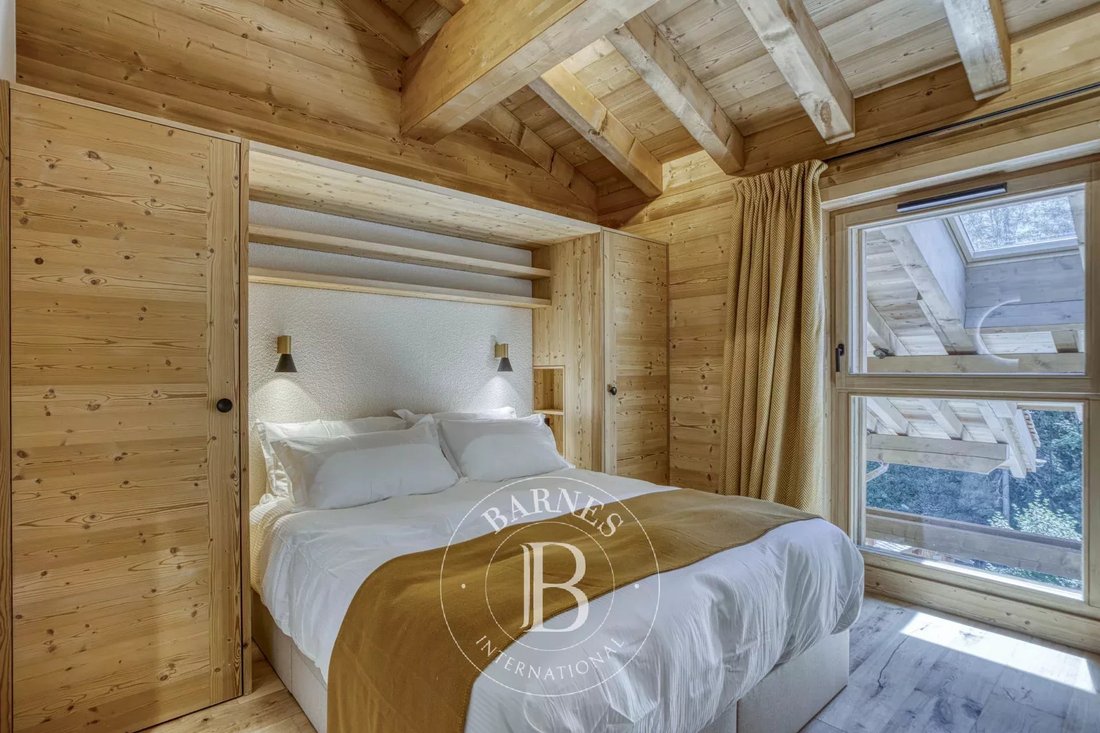 Chalet in Le Grand-Bornand, Auvergne-Rhône-Alpes, France 4 - 18526841