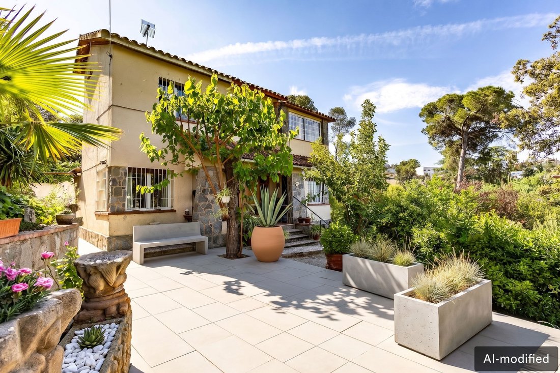 House in Sant Cugat del Valles, Catalonia, Spain 1 - 18529250