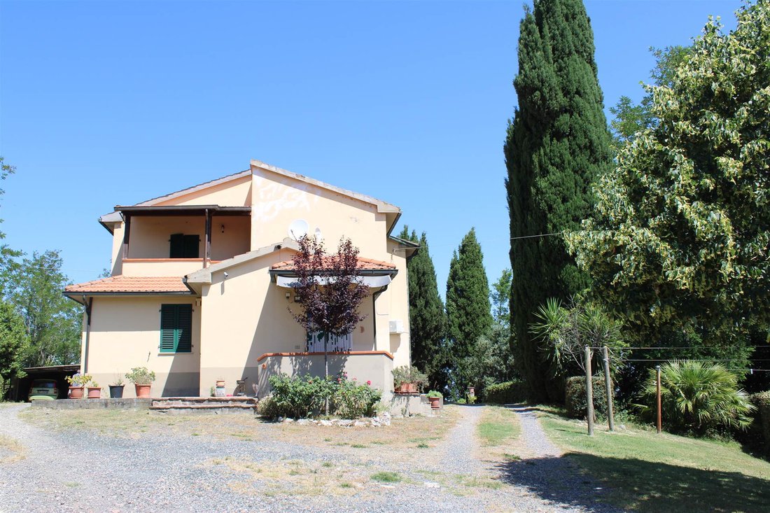 Farm Ranch in Montecatini Val di Cecina, Tuscany, Italy 3 - 18529318