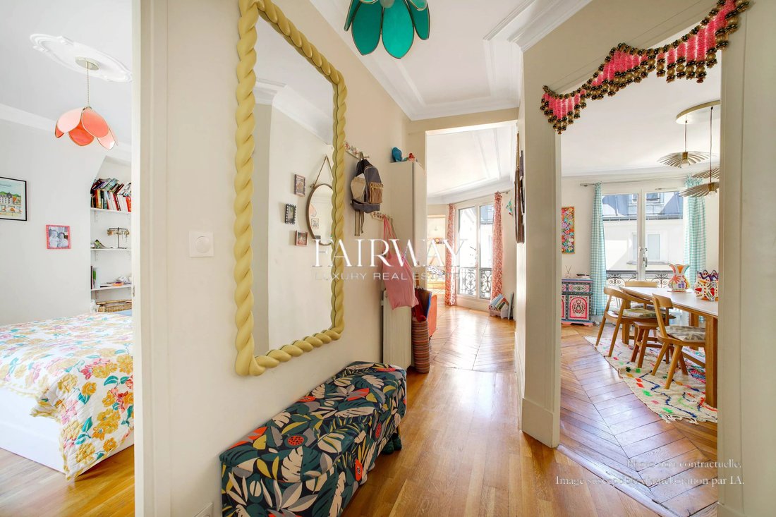Apartment in Lorette-Martyrs, Paris 9e Arrondissement, Paris 5 - 18526334