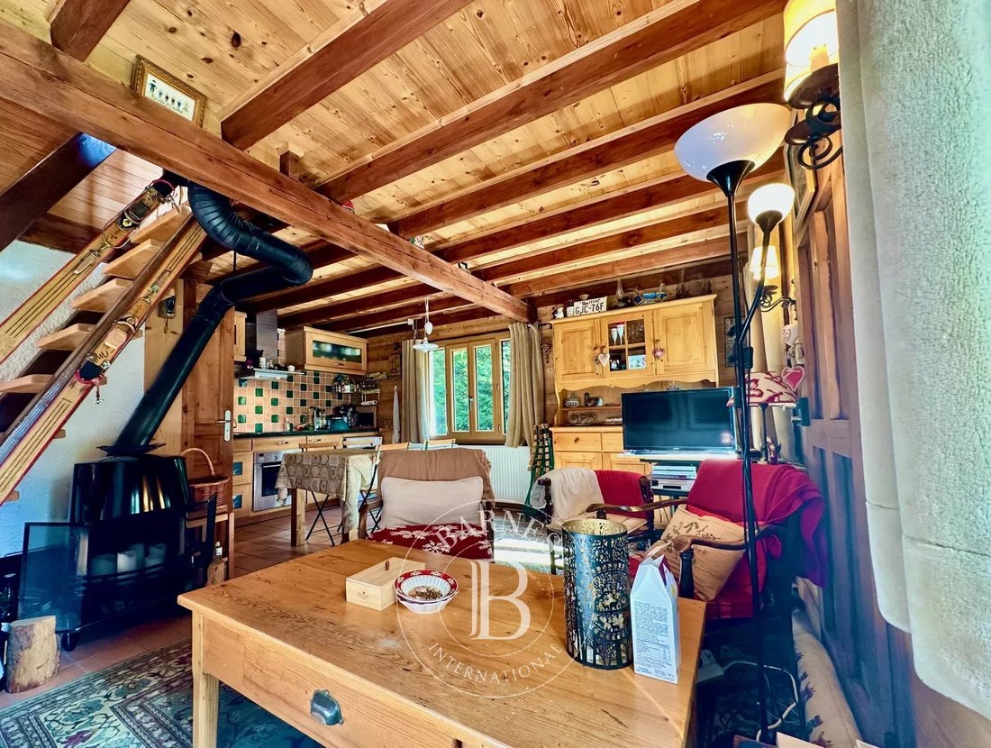 Chalet in Arâches-la-Frasse, Auvergne-Rhône-Alpes, France 2 - 18526933