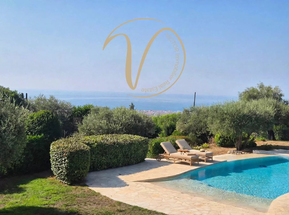 Villa in Chambrun, Nice, France 1 - 18526215