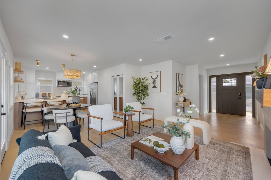 House in Signal Hill, California, United States 4 - 18526586