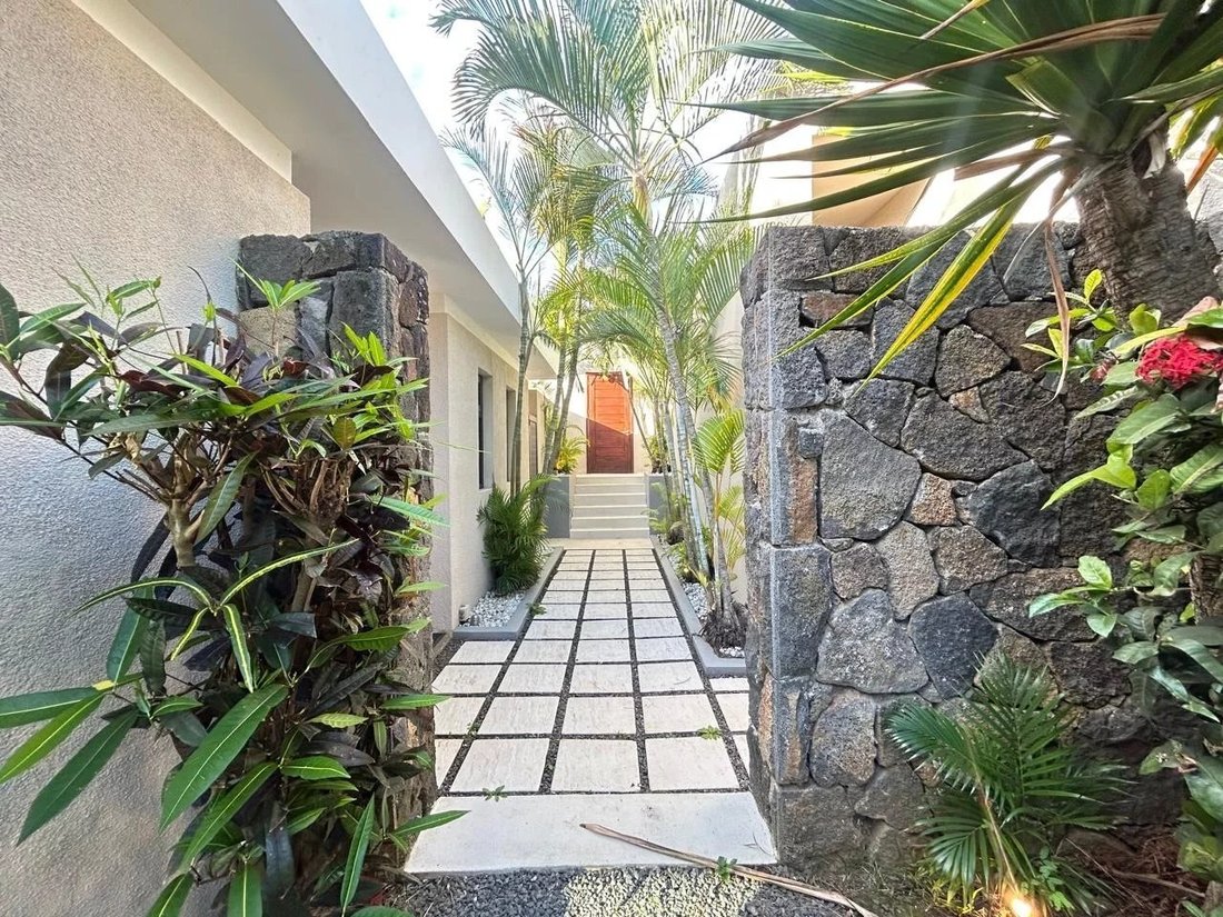 Villa in Grand Baie, Rivière du Rempart District, Mauritius 5 - 18527799