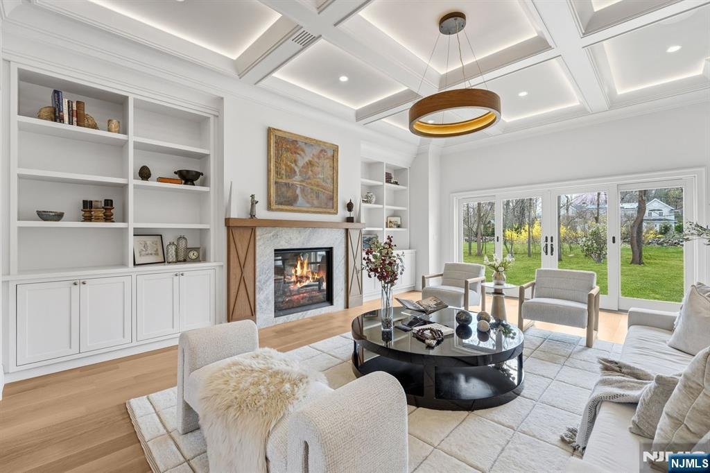 House in Saddle River, New Jersey, United States 4 - 18527855