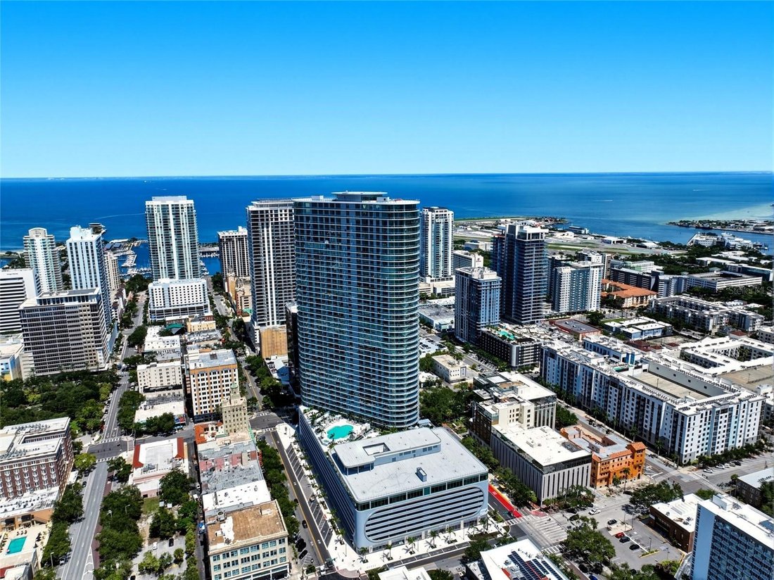 Condo in St. Petersburg, Florida, United States 1 - 18528337