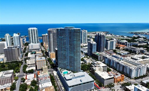 Condo in St. Petersburg, Florida, United States 1