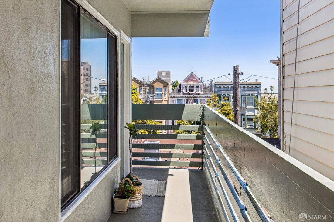 San Francisco, California, United States 5 - 18522869
