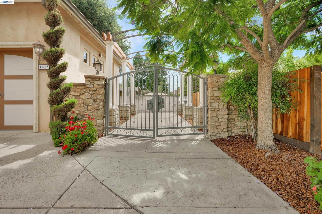 House in Newark, California, United States 3 - 18528832