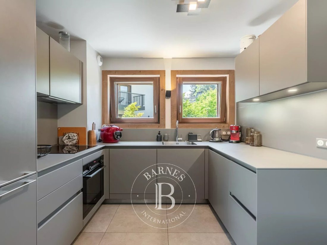 Apartment in Megève, Auvergne-Rhône-Alpes, France 5 - 18526778