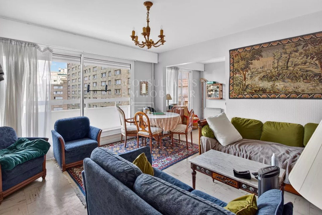 Apartment in Eiffel, Levallois-Perret, France 1 - 18526531