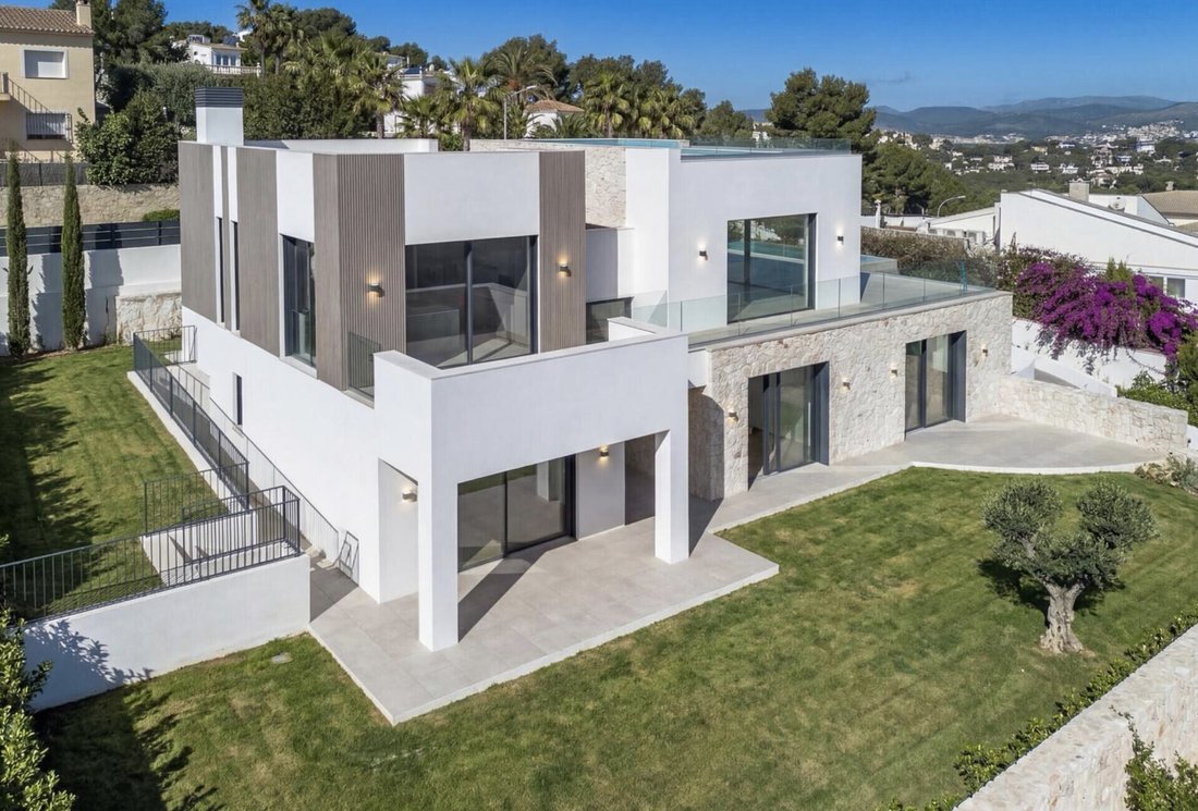Villa in Santa Ponsa, Balearic Islands, Spain 1 - 18526701