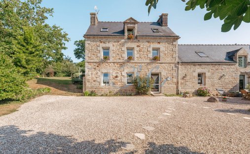 House in Plumeliau-Bieuzy, Brittany, France 1