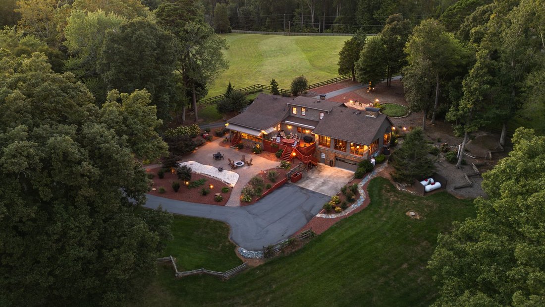 House in Germanton, North Carolina, United States 1 - 16418124