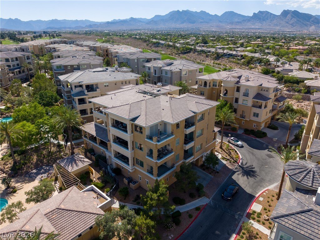 Condo in Las Vegas, Nevada, United States 4 - 18528489
