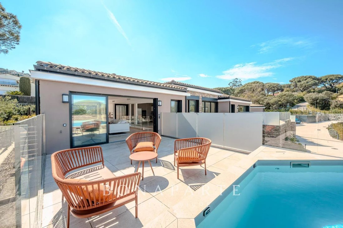 Villa in French Riviera, Provence-Alpes-Côte d'Azur, France 5 - 16885292
