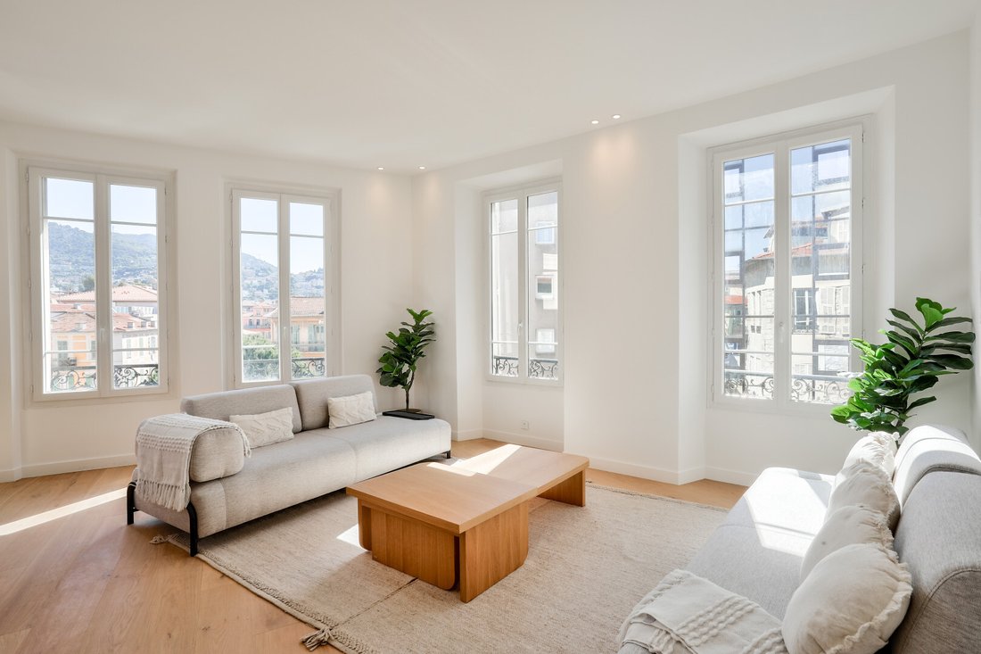 Apartment in Le Port, Nice, France 1 - 18526413