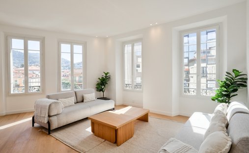 Apartment in Le Port, Nice, France 1