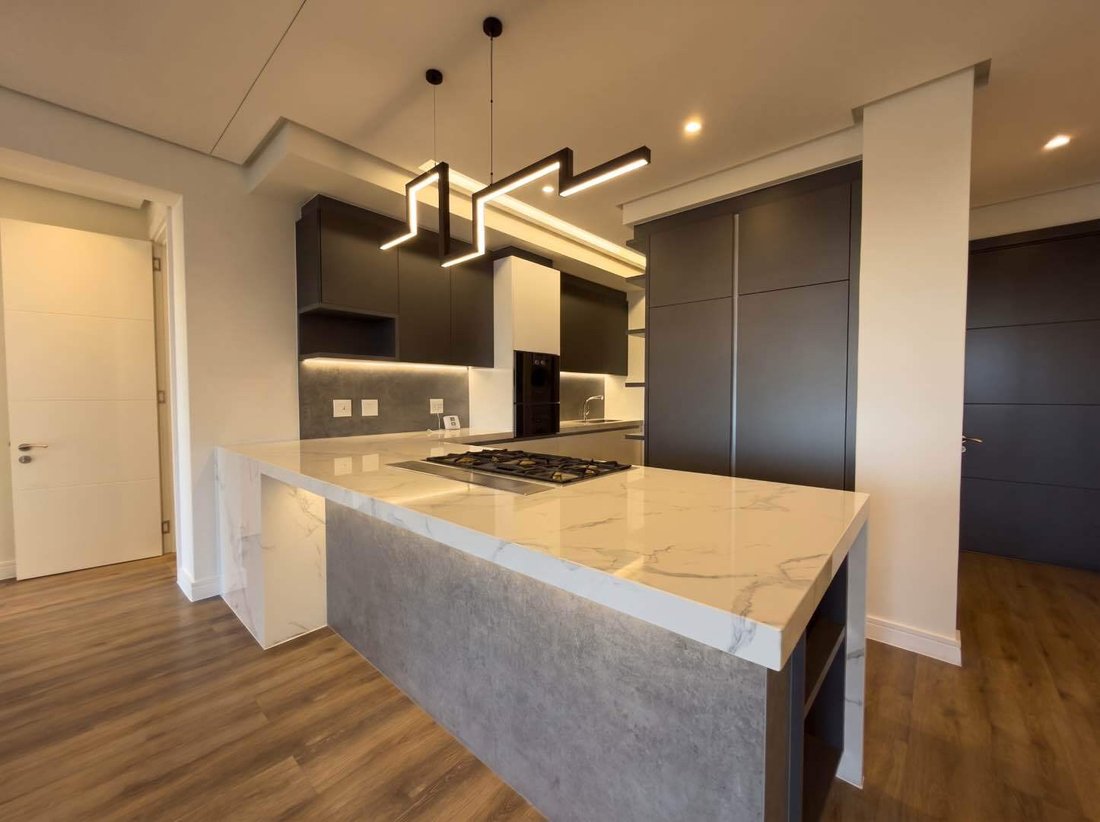 Apartment in Halfway House Estate, Gauteng, South Africa 4 - 18526575