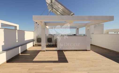 Townhouse in Moncarapacho, Algarve, Portugal 1