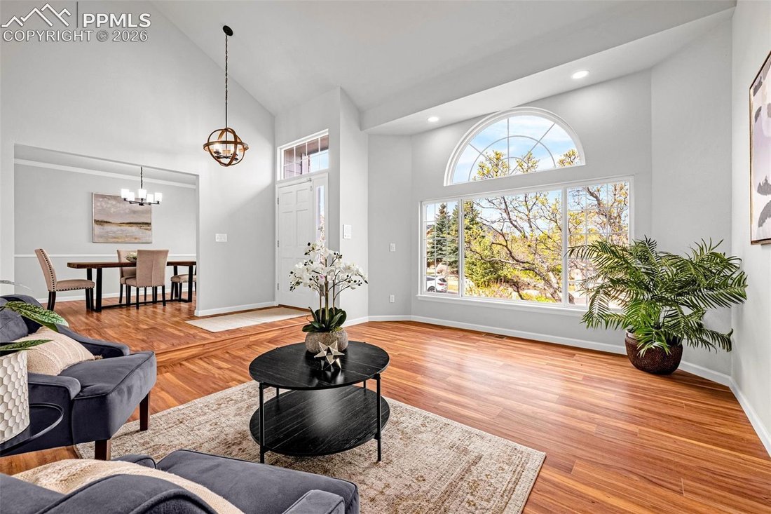 House in Colorado Springs, Colorado, United States 4 - 17560065
