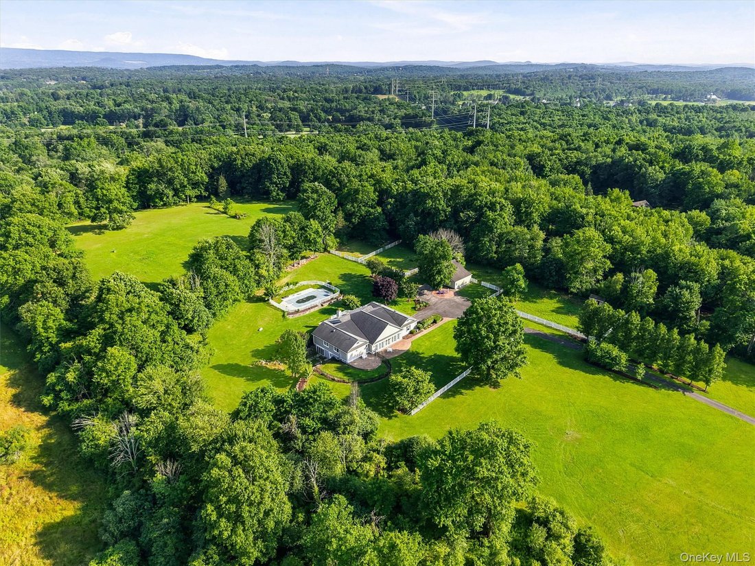 House in Maybrook, New York, United States 2 - 18527884