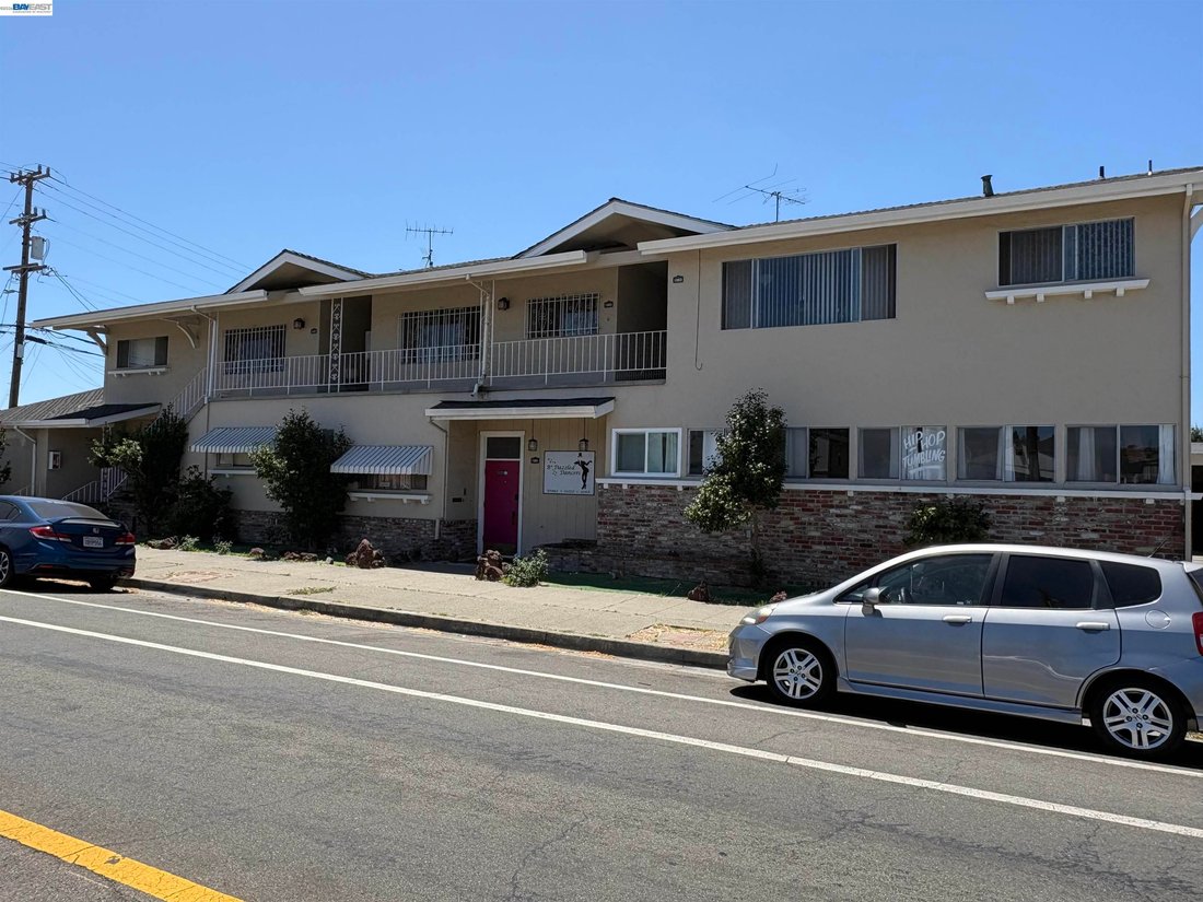 San Leandro, California, United States 2 - 18528736