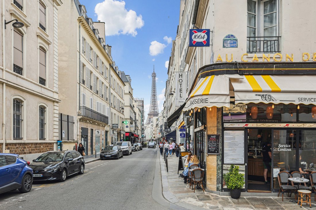 Apartment in Gros Caillou, Paris 7e Arrondissement, Paris 1 - 18524754