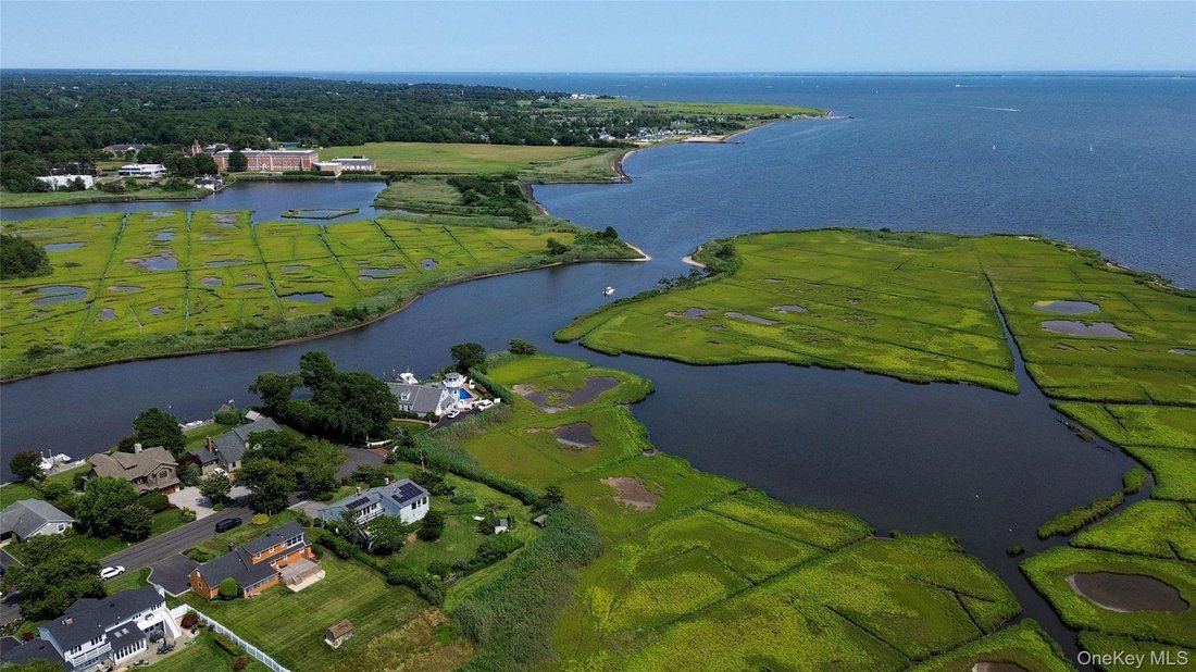 House in West Sayville, New York, United States 4 - 18528630