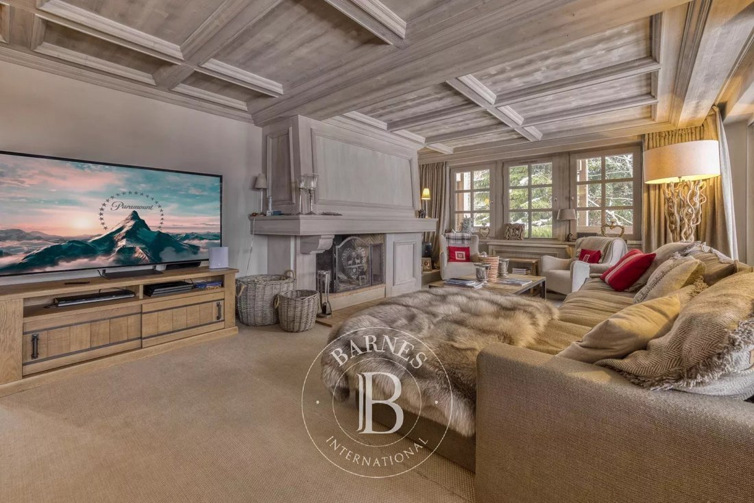Apartment in Megève, Auvergne-Rhône-Alpes, France 1 - 18526814