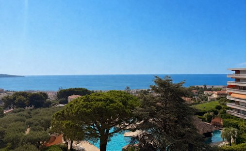 Apartment in Lanterne, Nice, France 1