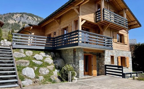 Chalet a Praz-sur-Arly, Auvergne-Rodano-Alpi, Francia 1