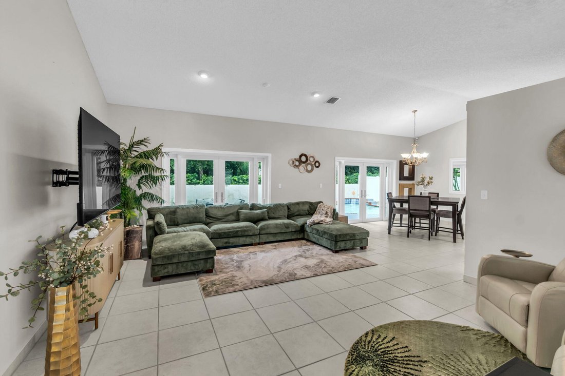 House in Miramar, Florida, United States 4 - 18528817