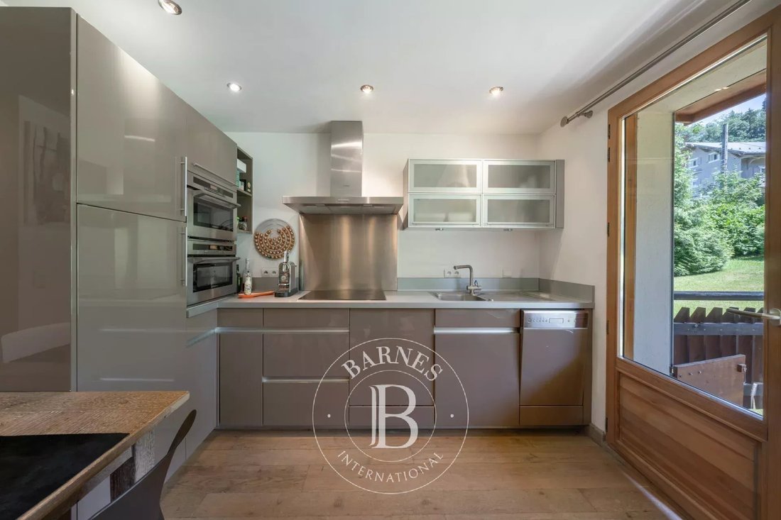 Apartment in Megève, Auvergne-Rhône-Alpes, France 5 - 18527047