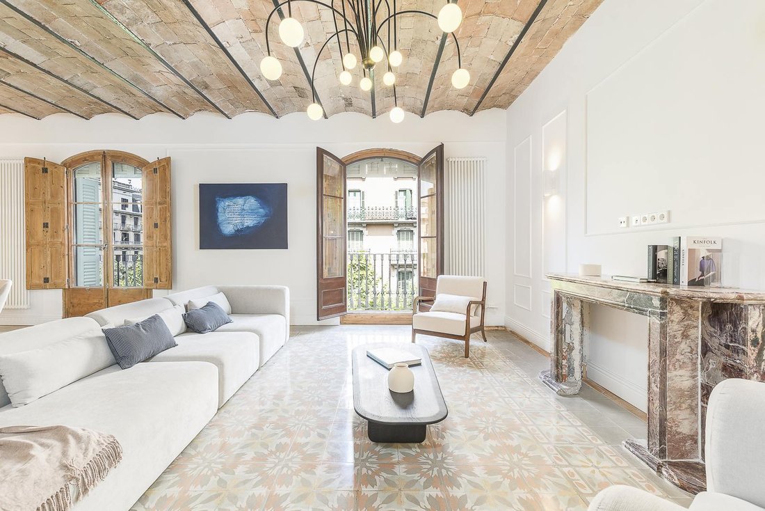 Apartment in Eixample, Barcelona, Spain 2 - 18526617