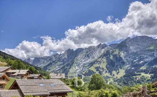 Chalet in La Clusaz, Auvergne-Rhône-Alpes, France 1