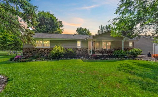 Shiocton, Wisconsin, United States 1