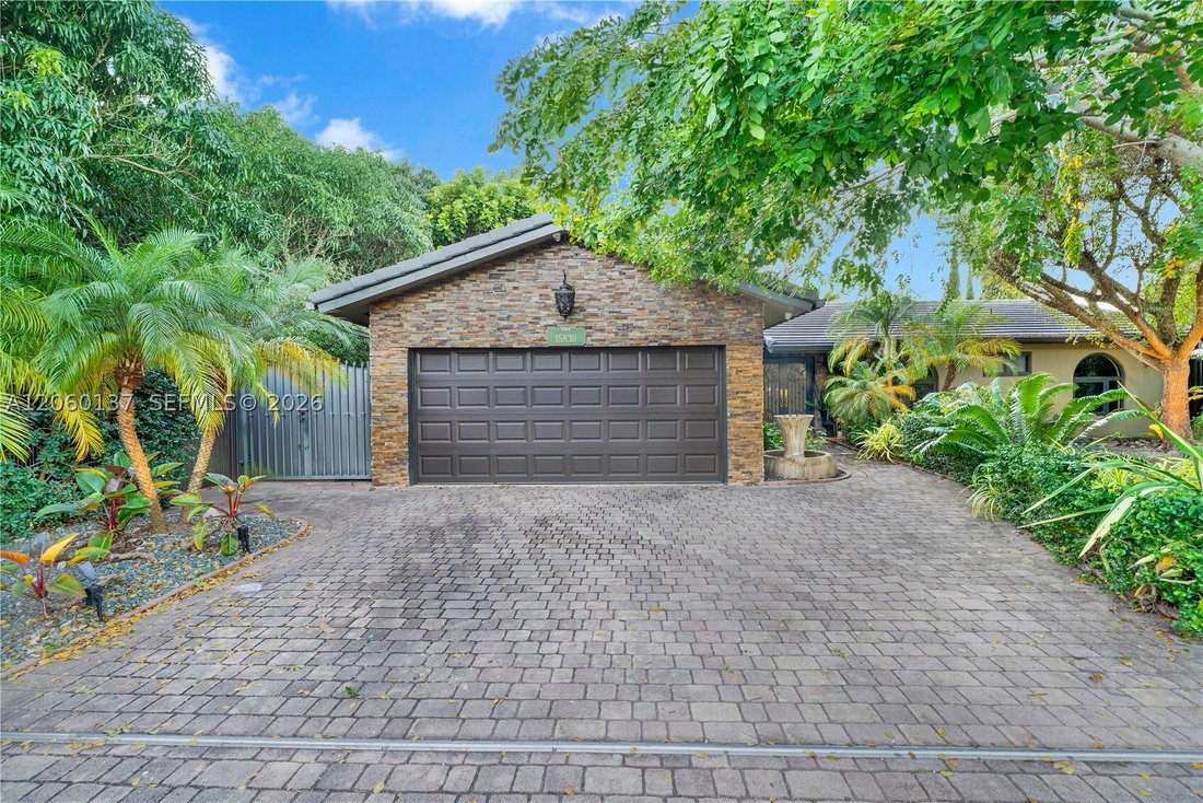 House in Miami, Florida, United States 1 - 18528865