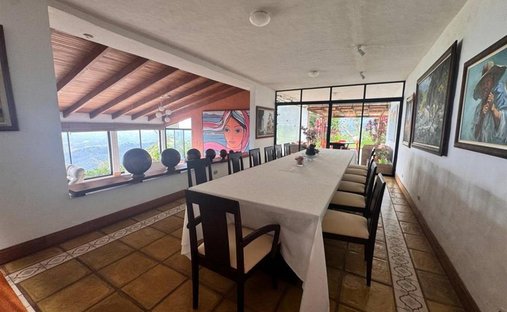 House in Cinco Esquinas, San José Province, Costa Rica 1