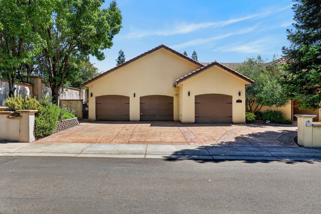 House in Carmichael, California, United States 4 - 18527455